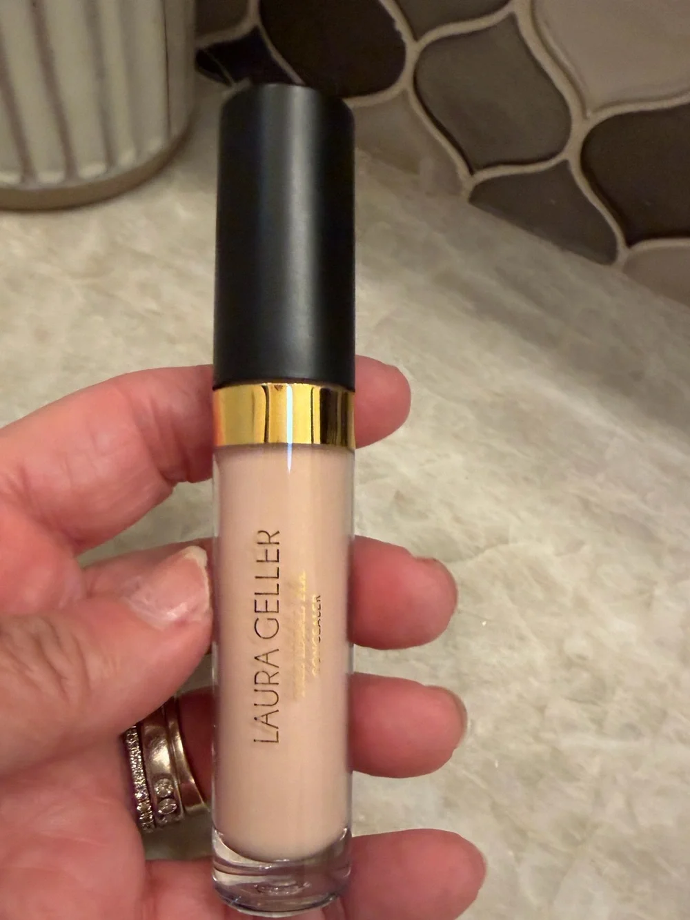 Laura Gellar and Erinde concealer and contour stick bundle 98% full